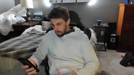 theufcfan_8181  17-02-2022